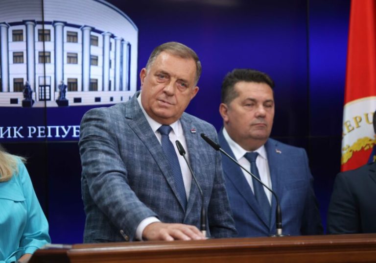 Dodik nakon presude: Nastaviću da budem predsjednik, prijevremeni izbori neće biti održani